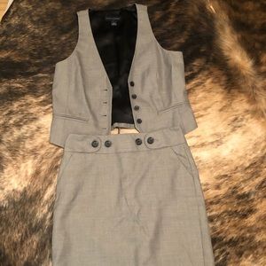 Banana Republic Vest and Skirt Outfit/Set 0